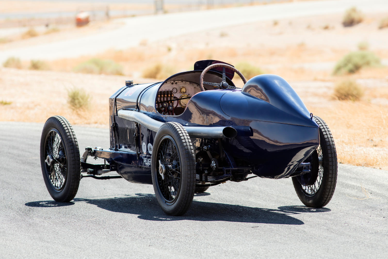 Illustration for article titled This Bonkers French Grand Prix Car Just Sold For $7.25 Million